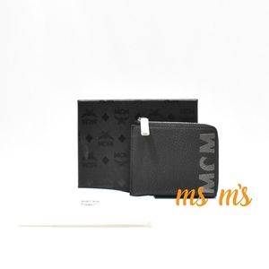 NWT MCM Black NEW LOGO ZIPPED WALLET COIN POCKET